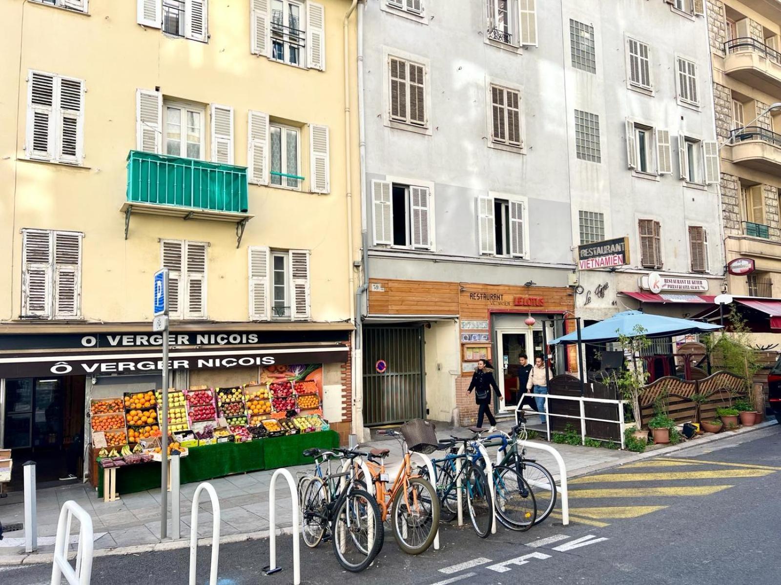 Studio Moderne Renove Avec Balcon Nice Luaran gambar